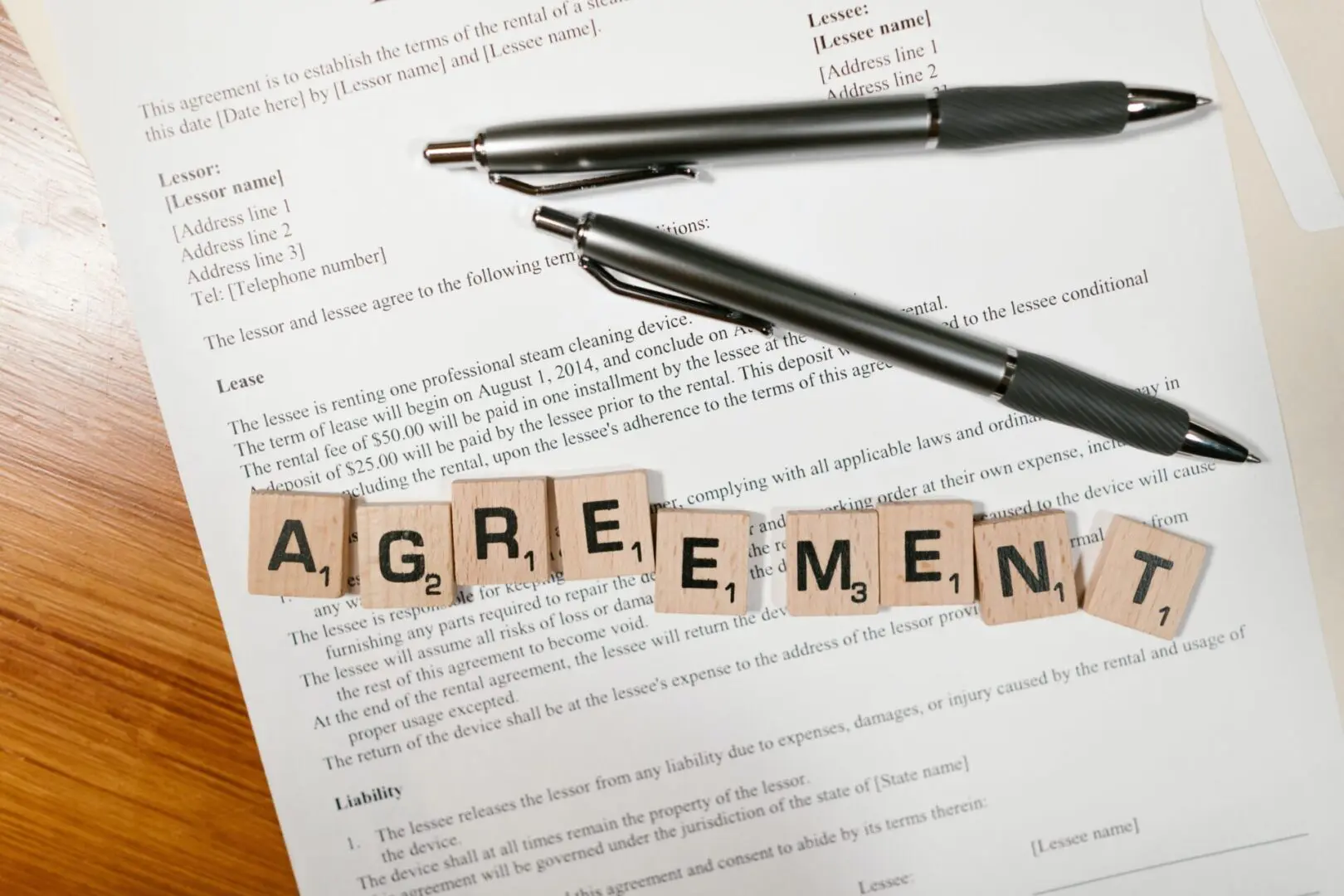 An agreement at a real estate law service in Wheaton, IL